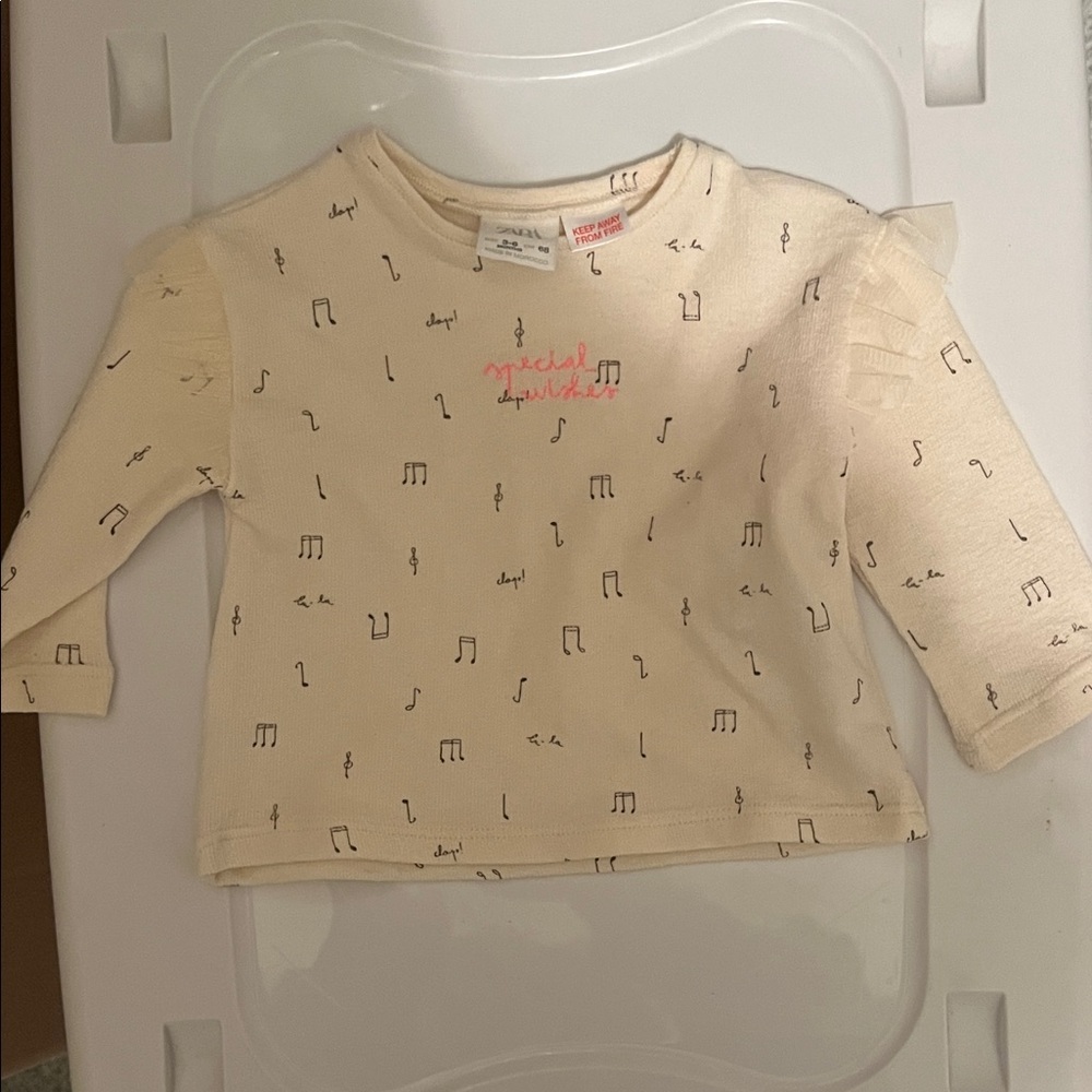 Zara Baby Girl long sleeve top with music notes 3-6M